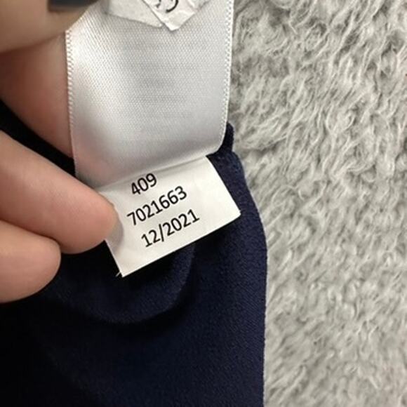 CeCe Large Blue Top Sheer Floral Sleeves Casual Work Office EUC - Picture 6 of 8